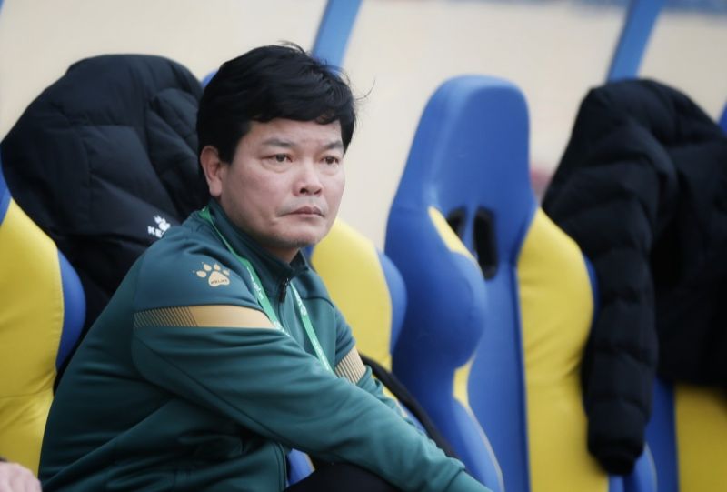 image Nguyễn Văn Sỹ: Cựu tiền vệ tài hoa và là HLV đầy bản lĩnh