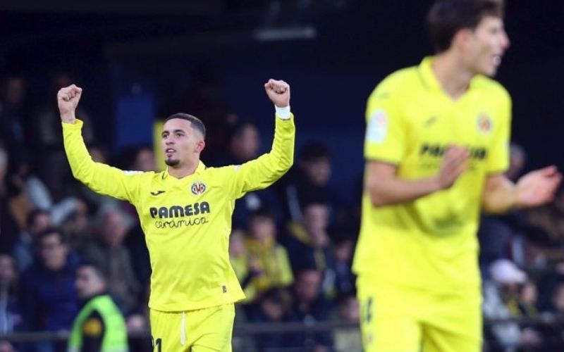 Yeremy Pino sở hữu khả năng công phá hàng thủ đầy nhiệt huyết 